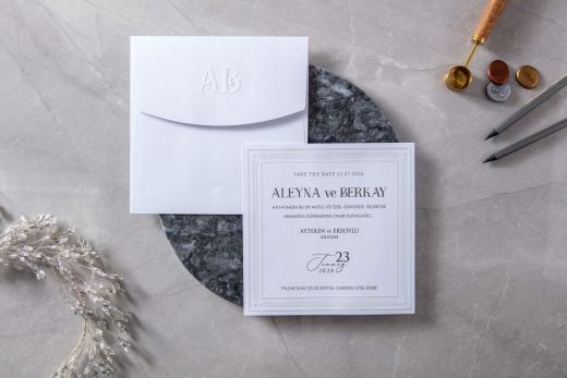 Beyaz Kabartma Monogram Mermer